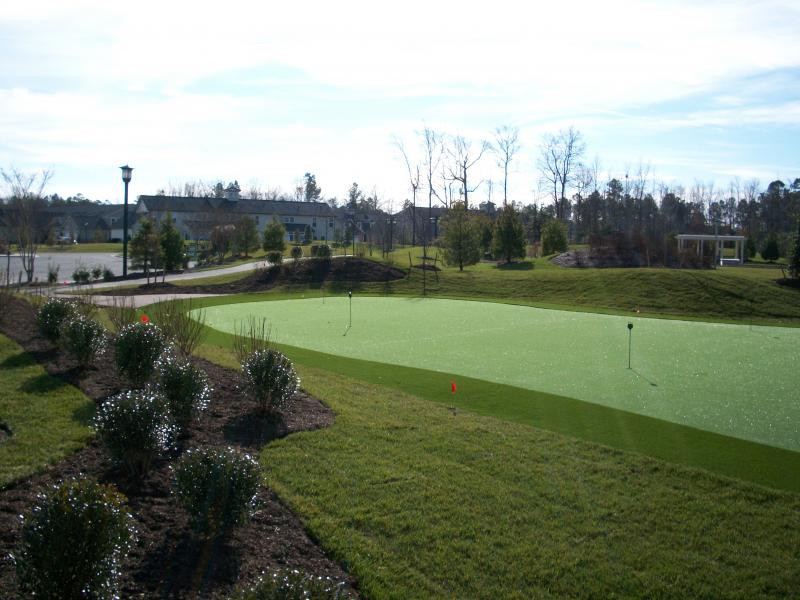 Putting Green (new 2013)